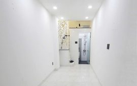 Nhà đẹp 1 lửng 2 lầu hẻm Ngô Quyền – vào ở ngay – giá chỉ 3.68 tỷ